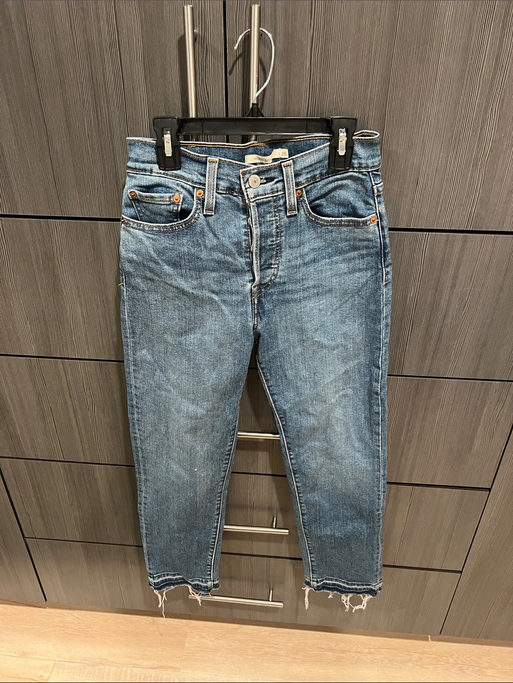Levi's Women's Light Blue Straight-Leg Jeans